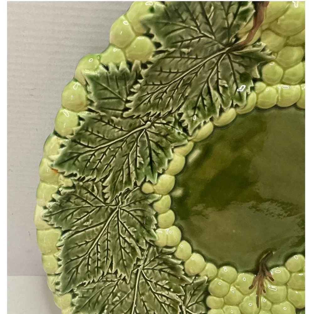 Jay Willfred Portugal Grape Leaf Platter Majolica Serving Tray Green 12